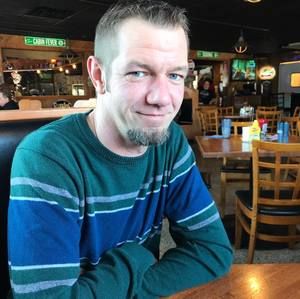 Meet your Posher, Troy